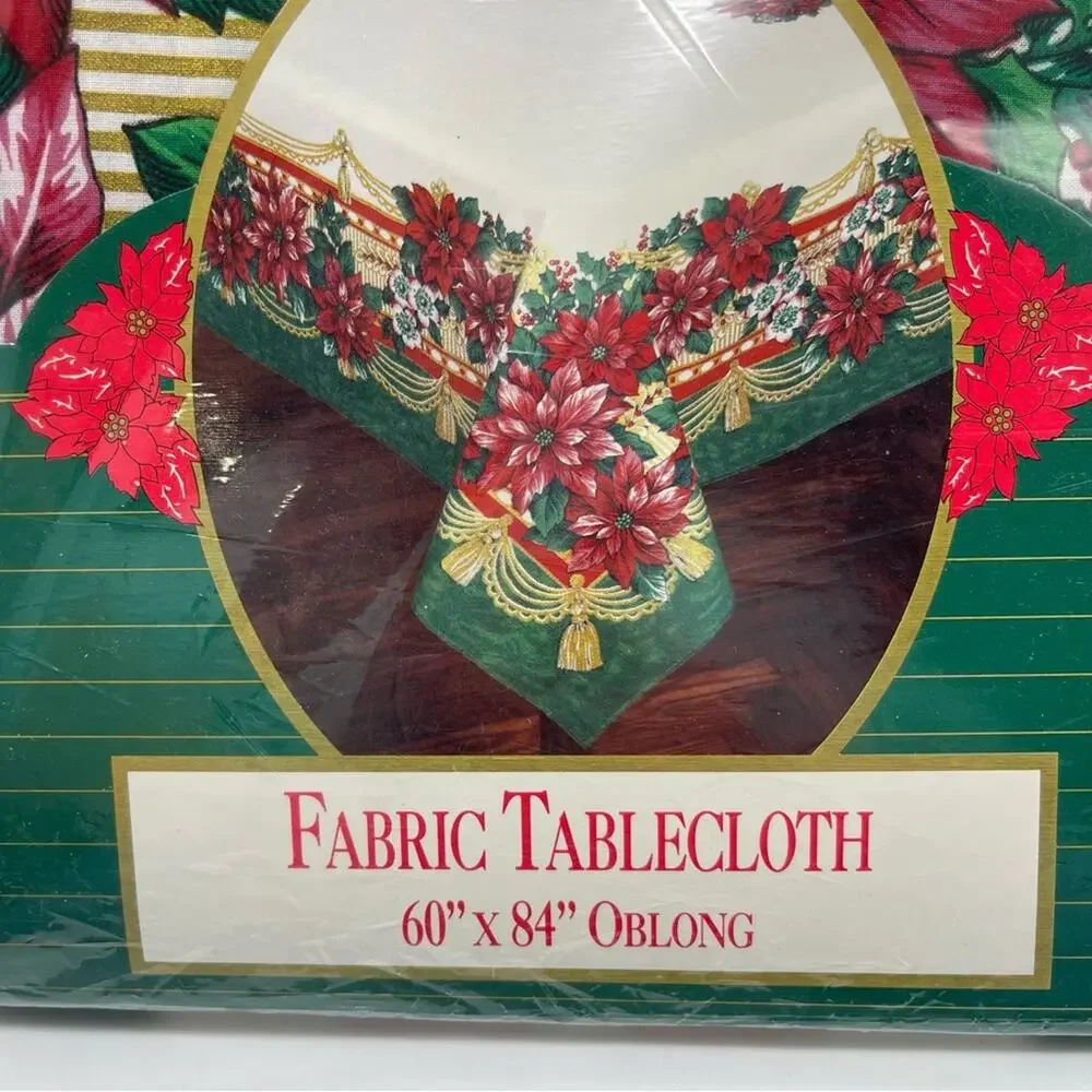 Vintage Town & Country Oblong Poinsettia Holiday Cotton Fabric Tablecloth 60x84